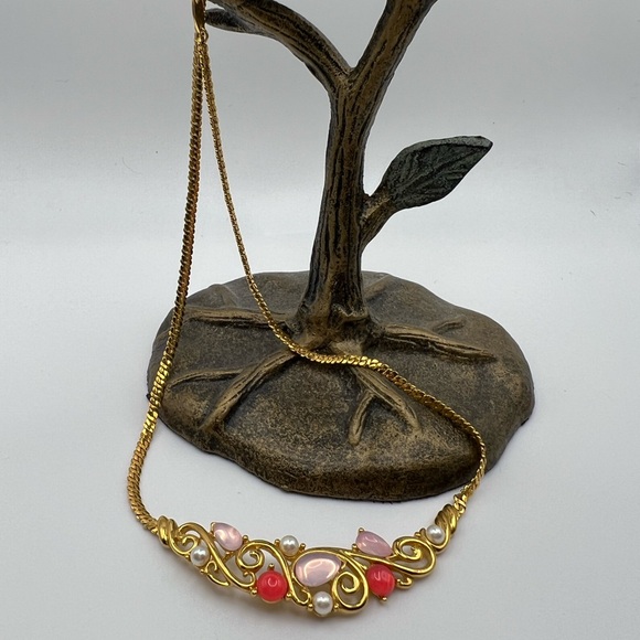 Vintage Trifari Gold Necklace with Pink and White Accents - Picture 1 of 8